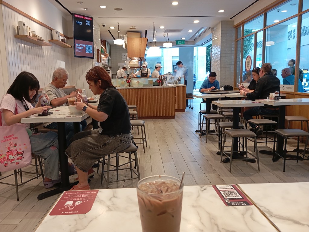 Most UX professionals have been making the mistake of thinking that the path of becoming great in this line of work is to bury their heads in their screens. I'm willing to bet that most of us will spend the majority of our time focusing on becoming really great at using certain tools, but the one thing that most of us aren't doing enough of, is observing.