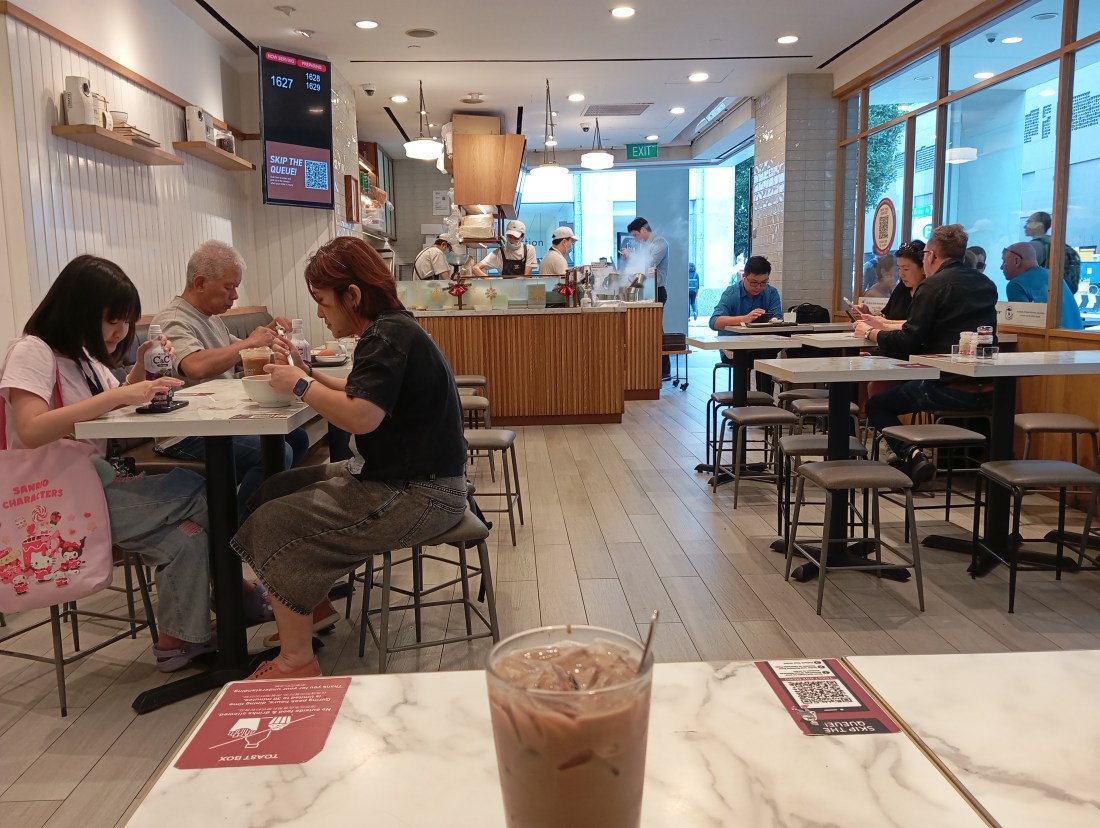 Most UX professionals have been making the mistake of thinking that the path of becoming great in this line of work is to bury their heads in their screens. I'm willing to bet that most of us will spend the majority of our time focusing on becoming really great at using certain tools, but the one thing that most of us aren't doing enough of, is observing.