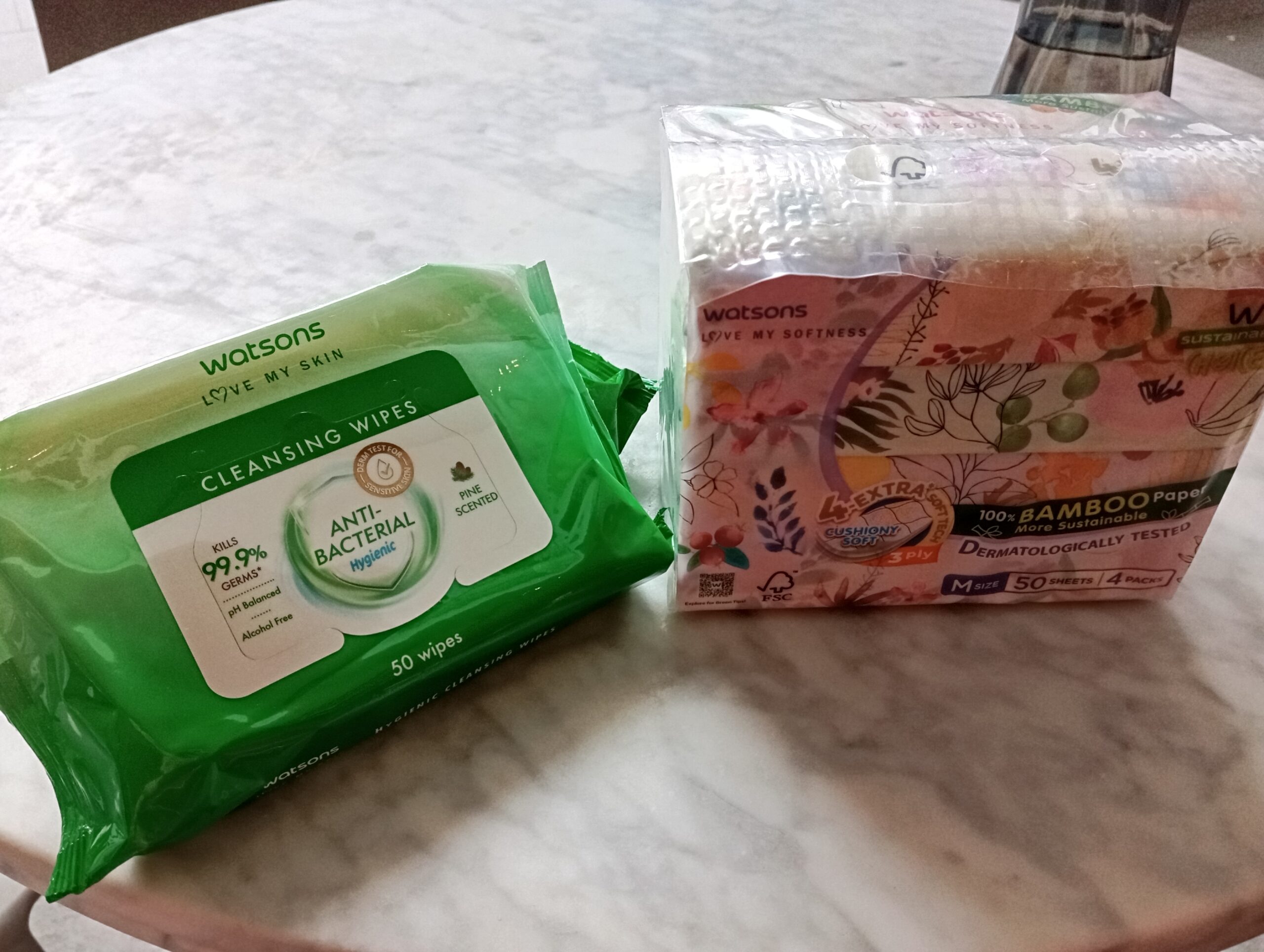 The very last time that we had the means/ability to pay for our basic necessities was just after the recent CNY season.

Thanks to the Ang Pau money that we had received during the holiday season, we were able to use it to get the things that we needed, as well as making the most important investment which made this website possible.

Since those funds ran out, we haven't been able to afford even the most basic of necessities.

So, it's really not that surprising that even basic stuff like a bundle of tissues packs and some disinfectant wet wipes was all it took to motivate us.